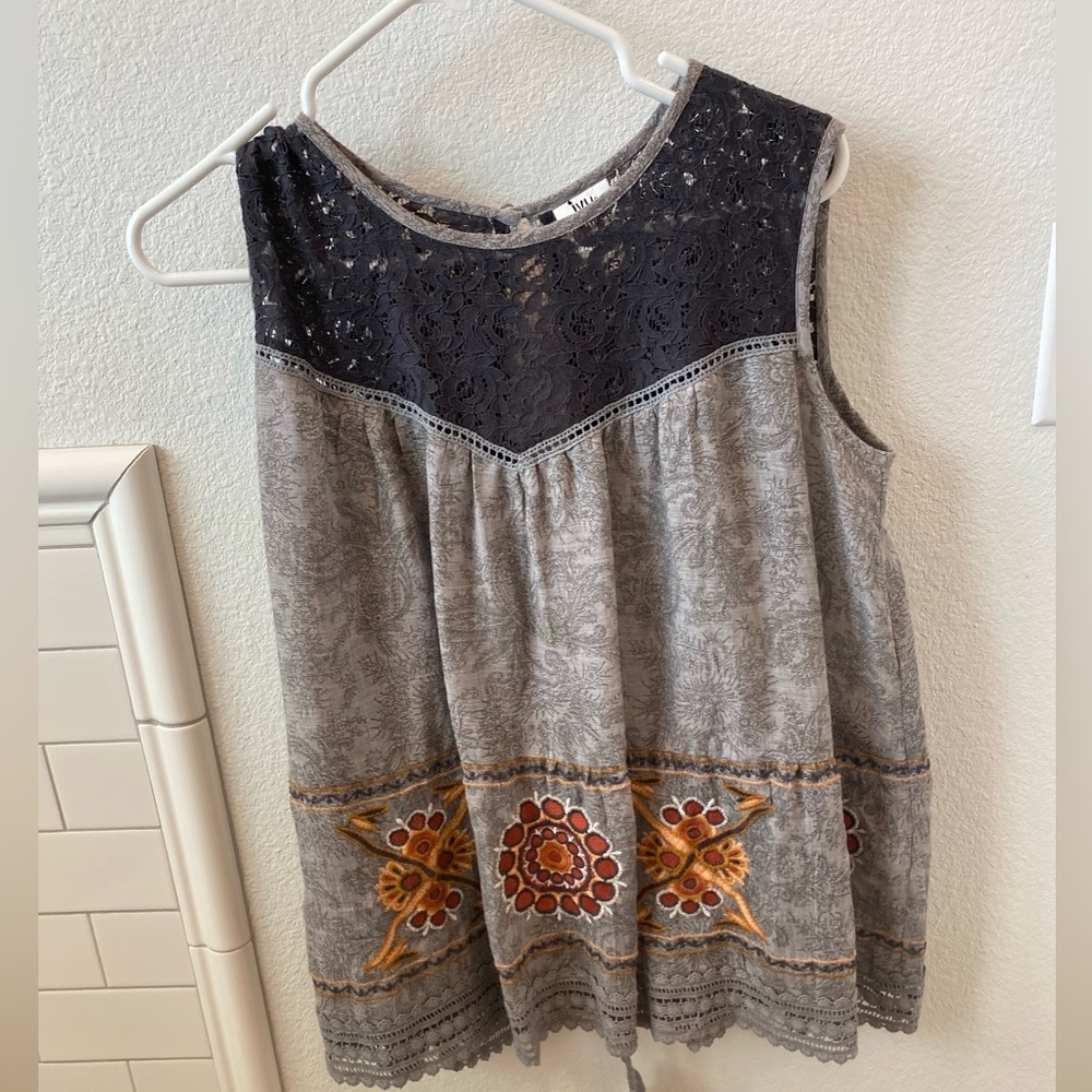 Ivy Jane Top